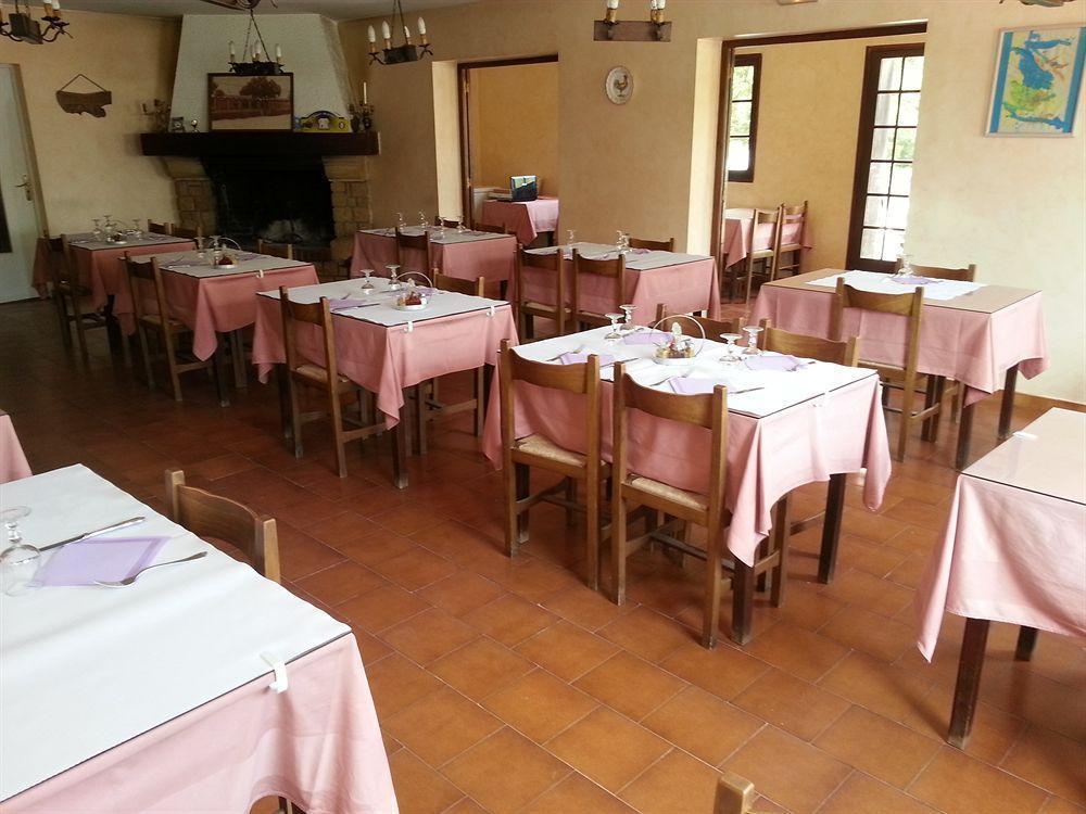 Hotel Restaurant Les 3 Chenes Fréjus 외부 사진