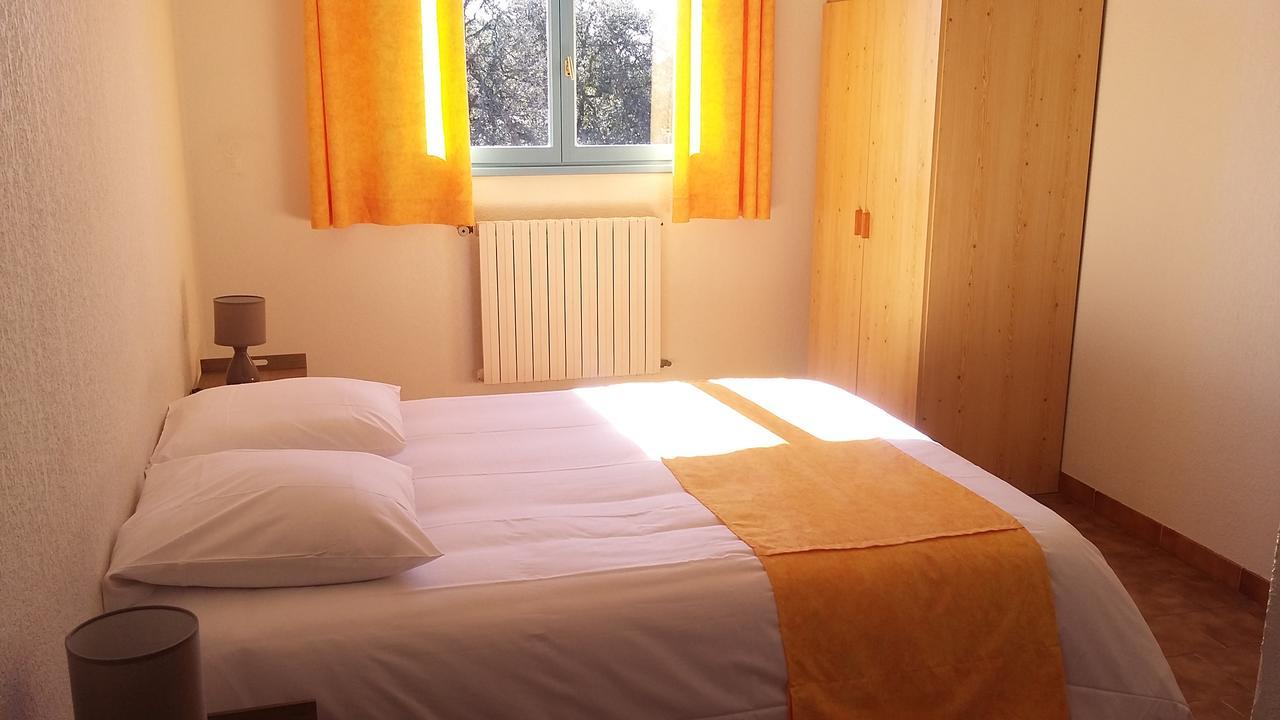 Hotel Restaurant Les 3 Chenes Fréjus 외부 사진